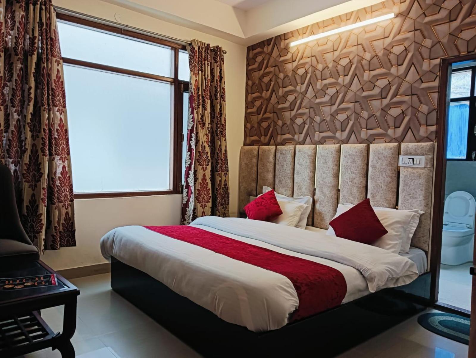B&B Aston Shimla Hill'S Exterior foto
